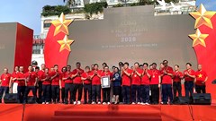Người dân cả nước đi bộ “Cùng Việt Nam tiến bước” 
