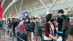 Giá vé máy bay Tết Đinh Mùi 2027 tăng 10-20%