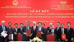 Việt Nam ký Công ước LHQ về chống tham nhũng...