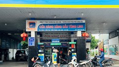 Giá xăng giảm nhẹ, dầu diesel giảm gần 500 đồng/lít