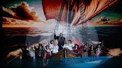 Nữ sinh trẻ “Chạm tay vào sự vĩ đại” của đại văn hào Victor Hugo