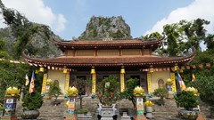 Tĩnh tâm giữa non thiêng Kinh Môn: Những trải nghiệm không thể bỏ lỡ