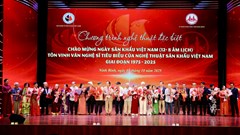 Tôn vinh hơn 200 văn nghệ sĩ tiêu biểu giai đoạn 1975-2025