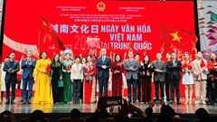 Rực rỡ sắc màu văn hoá Việt Nam tại Trung Quốc