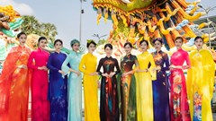 “Sắc Sen miền di sản” tôn vinh vẻ đẹp của áo dài Việt