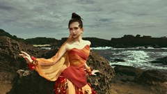 Yến Trang và vẻ đẹp bay bổng của “bảo tàng nghệ thuật” ngoài trời Công viên Địa chất Dã Liễu