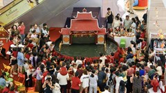 Rối nước thu nhỏ giữa không gian phố thị
