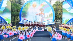 Sôi nổi Chương trình “Hành khúc học sinh Thủ đô”