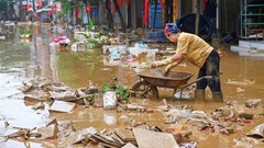 Hậu quả nặng nề và cuộc chạy đua khắc phục hậu quả sau bão lũ