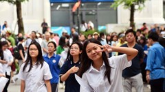 Gần 125.000 thí sinh Hà Nội thi môn đầu tiên vào lớp 10