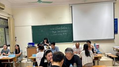 Quy định về nhà giáo hợp đồng toàn thời gian sau khi nghỉ hưu