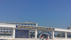 Tân sinh viên nhiều trường đại học tựu trường