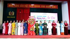 Sôi nổi “Ngày hội áo dài” của Hội phụ nữ Công an Gia Lai