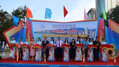 Triển lãm ảnh “Khánh Hòa - 50 năm thành tựu và phát triển”