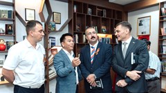 Độc đáo Thư viện sách Nga giữ lòng phố biển Nha Trang