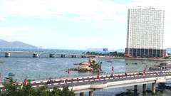 Khánh Hòa: Đẩy mạnh xúc tiến đầu tư, thương mại và du lịch 