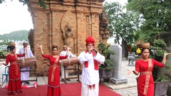 Tạm dừng tổ chức Ngày hội Văn hóa dân tộc Chăm lần thứ VI năm 2025