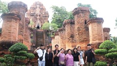 Khánh Hòa: Các điểm di tích “hút” khách du lịch kỷ lục dịp Tết 