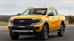 Ford Ranger 2025: Giá lăn bánh tháng 9 từ 700 triệu đồng