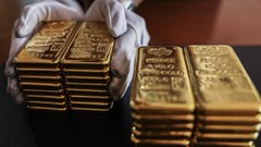 Giá vàng hôm nay 11.9.2025: Trong nước lặng sóng, thế giới neo cao