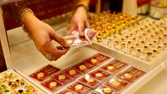 Giá vàng hôm nay 19.9.2025: Vàng thế giới hạ nhiệt, SJC chững lại