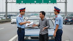 Đi xe không sang tên có thể bị phạt đến 12 triệu đồng