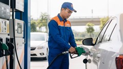 Giá xăng dầu hôm nay 9.10: Thế giới hướng mốc 67 USD/thùng