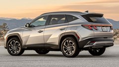 Hyundai Tucson 2025 giảm giá và quà tặng hấp dẫn chào cuối năm