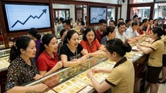 Giá vàng hôm nay 9.12.2025: SJC tăng mạnh