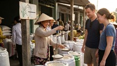 Giá lúa gạo hôm nay 11.12: Lúa neo cao, gạo thơm giữ giá