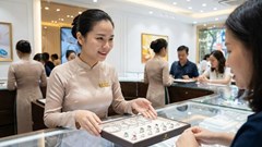 Giá vàng hôm nay 12.12: Vàng thế giới tăng mạnh