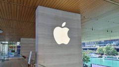 iOS 26.2 có gì mới: Báo thức khẩn cấp, Podcast thông minh, News tiện lợi