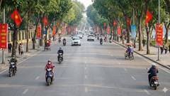 Sáng 1.1.2026, giao thông Hà Nội thông thoáng hiếm thấy
