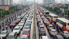 Giao thông Hà Nội sáng 8.1: Vành đai 3 và hầm chui Trung Hòa ùn ứ