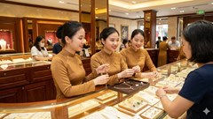 Giá vàng hôm nay 10.1 tăng mạnh trở lại, điều gì đang thúc đẩy?