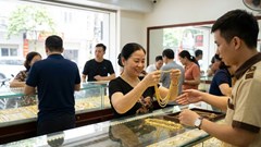 Vàng trong nước sáng 16.1 điều chỉnh nhẹ, vẫn ở vùng giá cao