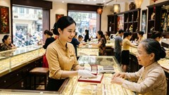 Giá vàng hôm nay 3.3: SJC vượt 190 triệu đồng/lượng