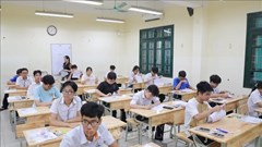 Sở Giáo dục và Đào tạo Hà Nội cấm trường tư thu tiền giữ chỗ lớp 10