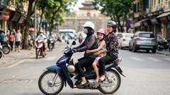 Chở 3 trên xe máy có thể bị phạt đến 14 triệu đồng nếu vi phạm