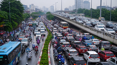 Giao thông Hà Nội sáng 4.5: Vành đai 2, 3 kẹt xe kéo dài