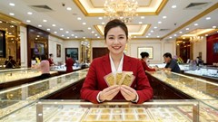 Giá vàng hôm nay 11.5: Vàng thế giới chững lại, thị trường bắt đầu hạ nhiệt?