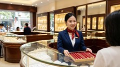 Giá vàng hôm nay 7.6: Vàng SJC rơi về 150 triệu đồng/lượng