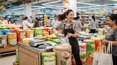 Giá lúa gạo hôm nay 27.6: CL 555 tăng nhẹ, lúa vẫn giao dịch chậm