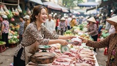 Giá heo hơi hôm nay 28.6: Miền Nam nhiều nơi còn 61.000 đồng/kg