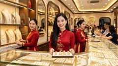 Giá vàng hôm nay 28.7: Vàng SJC lên 143 triệu đồng/lượng, thế giới giảm