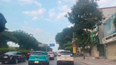 Giao thông Hà Nội sáng 7.9: Cầu Vĩnh Tuy ùn cục bộ, ô tô gặp sự cố trên cầu Nhật Tân