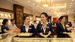 Giá vàng hôm nay 26.9: SJC đi ngang sau chuỗi giảm mạnh