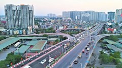 Giao thông Hà Nội sáng 13.10: Nhiều xe gặp sự cố trên cầu, Vành đai 2 ùn tắc