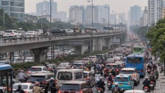 Giao thông Hà Nội sáng 16.10: Xuân Thủy - Cầu Giấy ùn nghiêm trọng