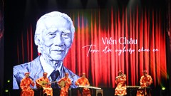 Xúc động đêm nghệ thuật “Viễn Châu trọn đời nghiệp cầm ca”